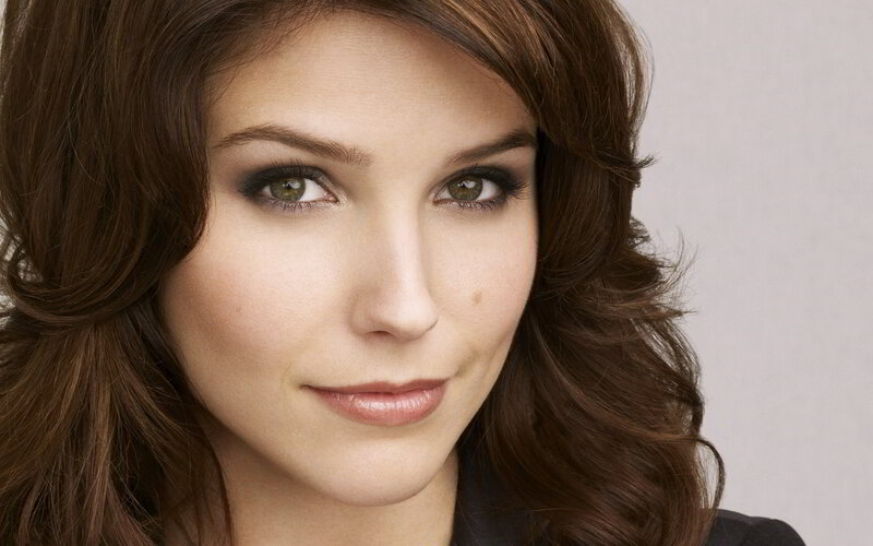 woman with brown hair