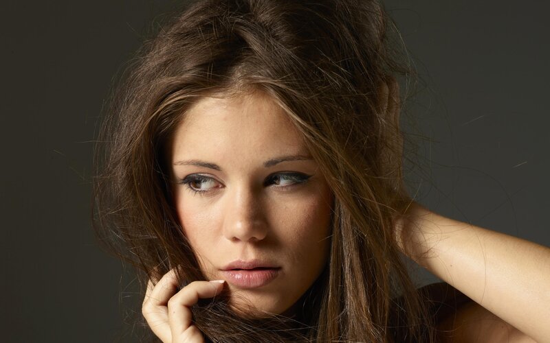 woman with brown hair
