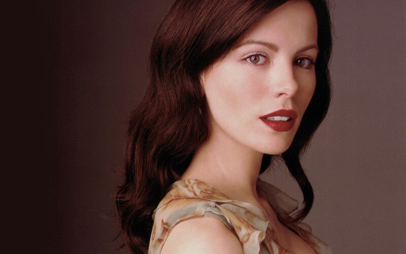 woman with brown hair