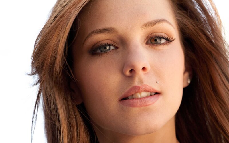 woman with brown hair