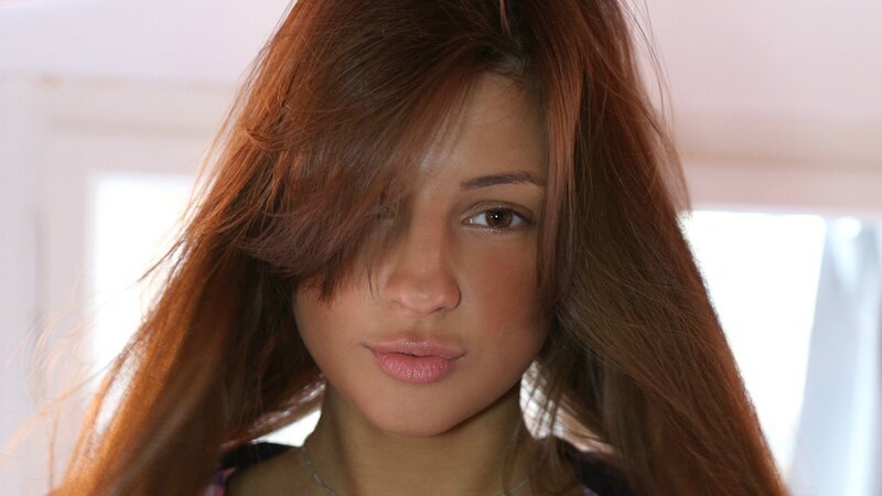 woman with brown hair