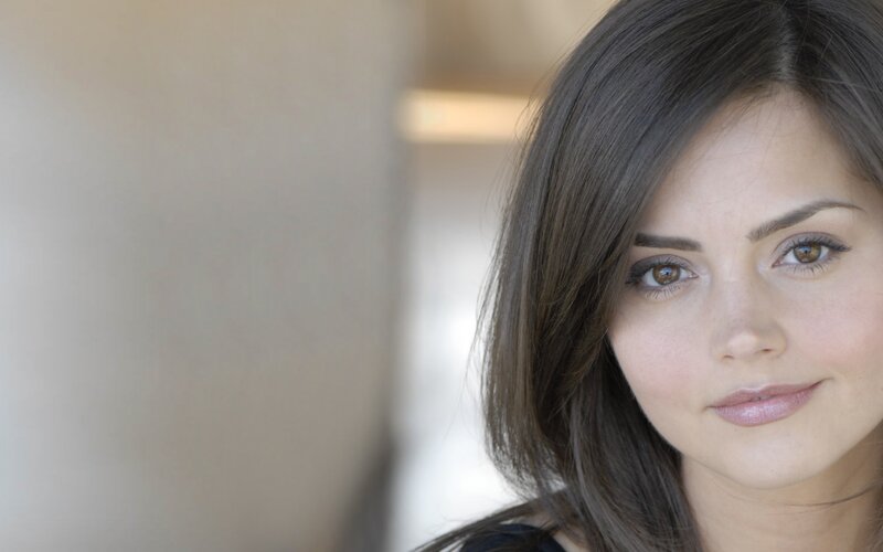 woman with brown hair