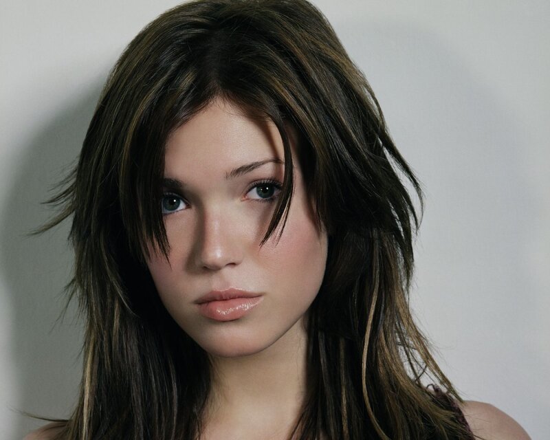 woman with brown hair
