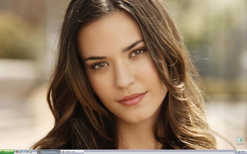 woman with brown hair