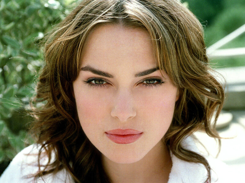 woman with brown hair
