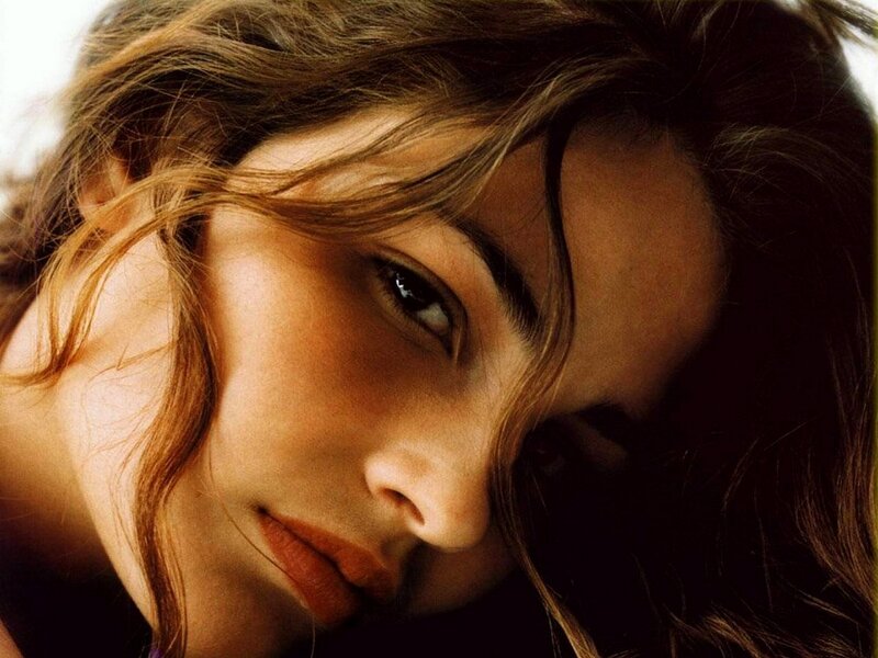 woman with brown hair