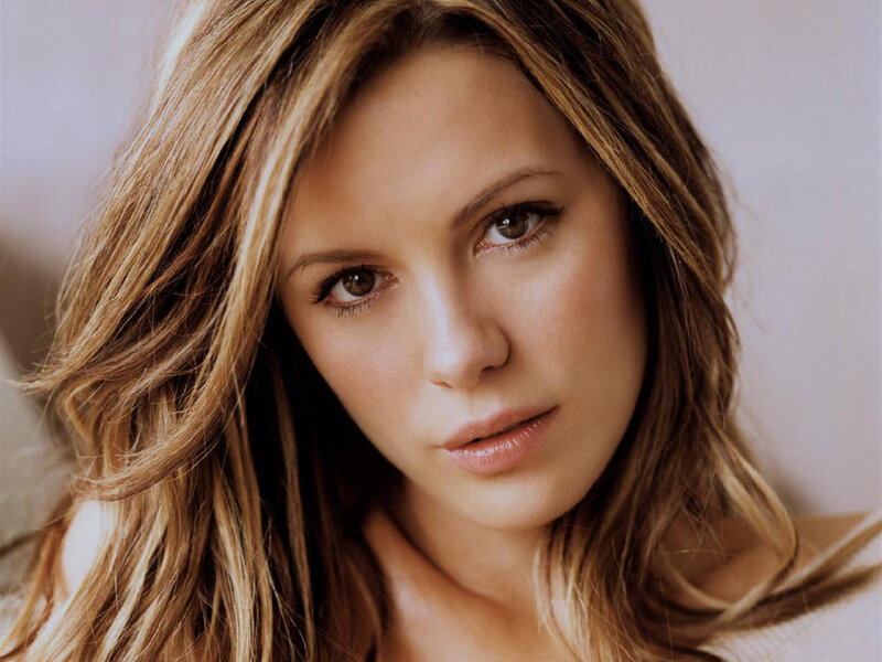 woman with brown hair