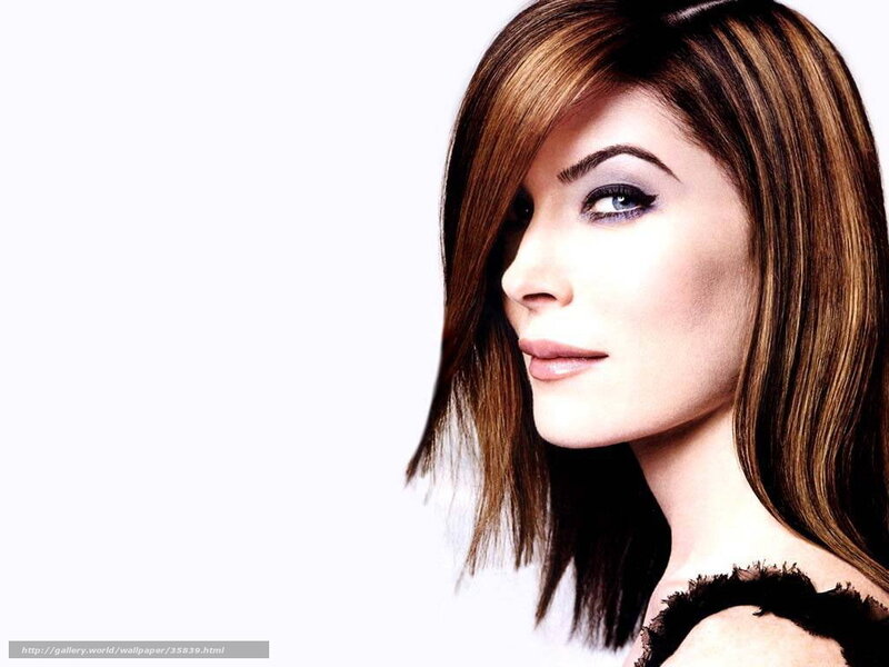 woman with brown hair