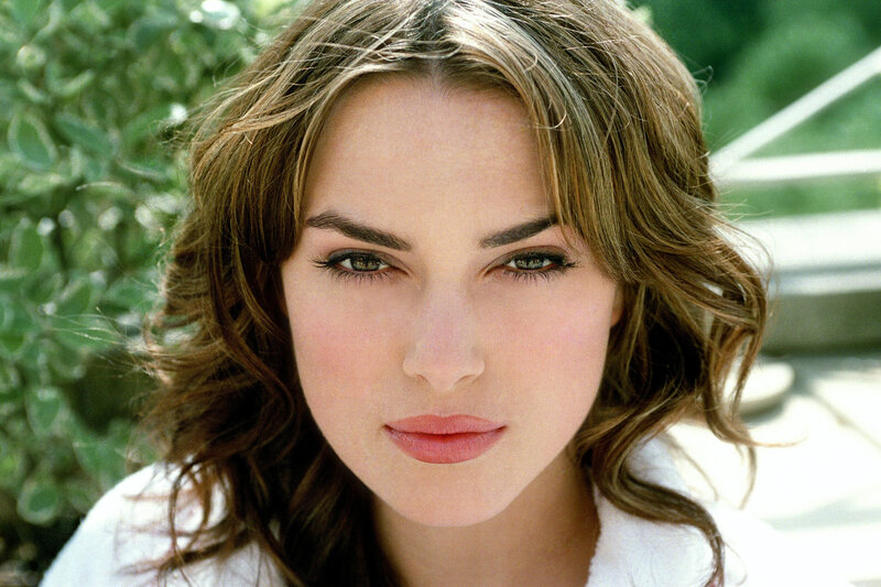 woman with brown hair