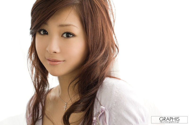 woman with brown hair