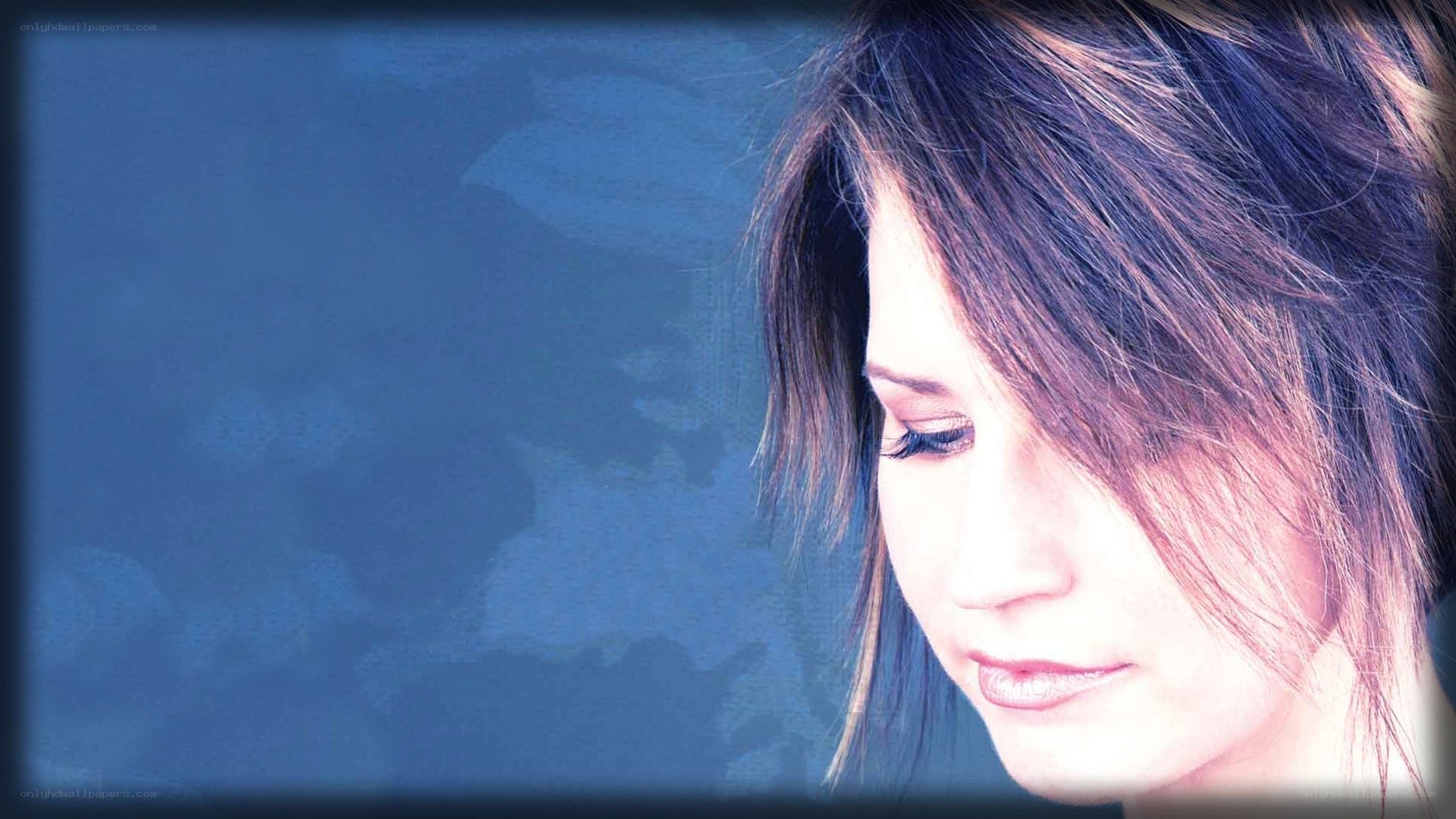 woman with brown hair