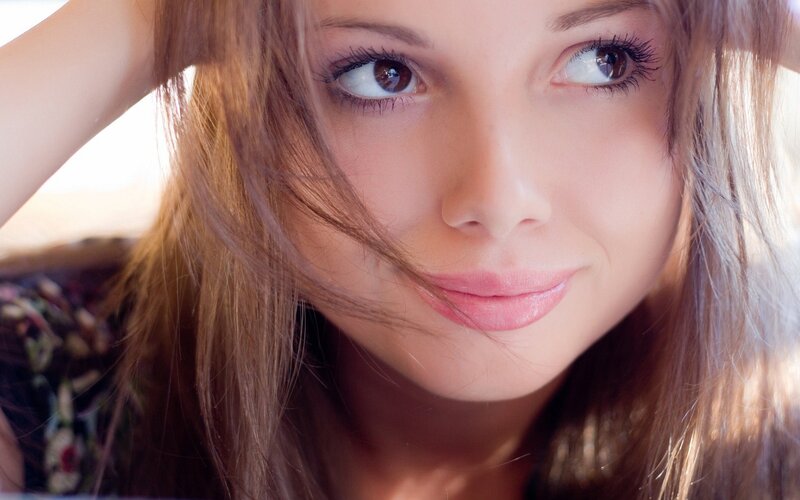 Woman with Brown Hair — Calm, Afternoon, Photograph, Eyes, Smile, Pink