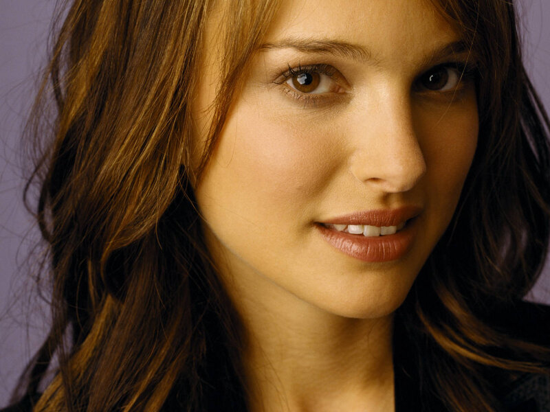 Woman with Brown Hair — Calm, Photograph, Face, Smile