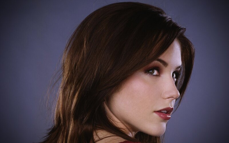 Woman with Brown Hair — Dramatic, Photograph, Makeup, Lipstick