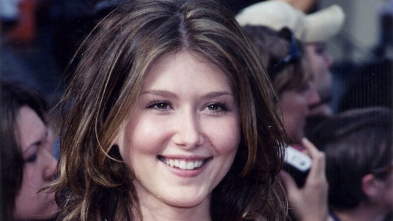Woman with Brown Hair — Happy, Photograph, Crowd
