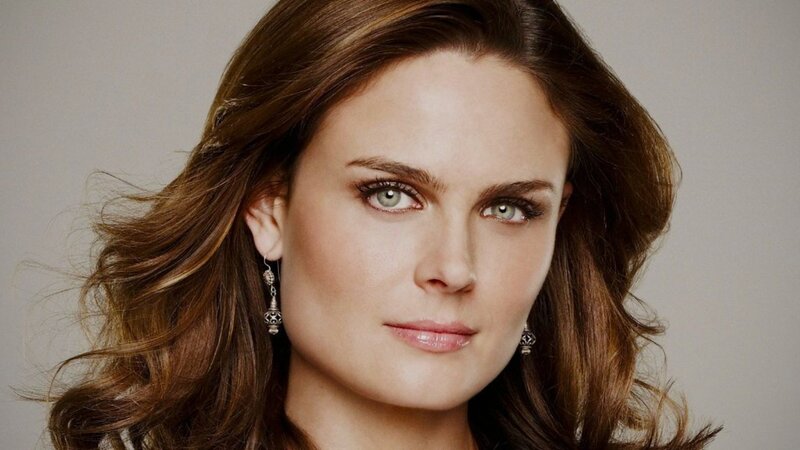 Woman with Brown Hair — Photograph, Earrings