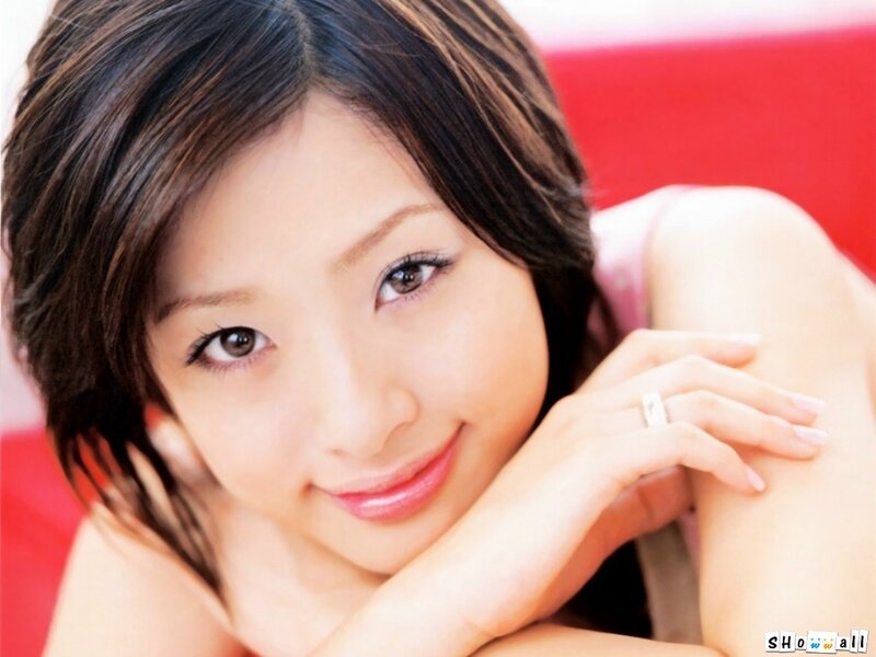 woman with brown hair smiling