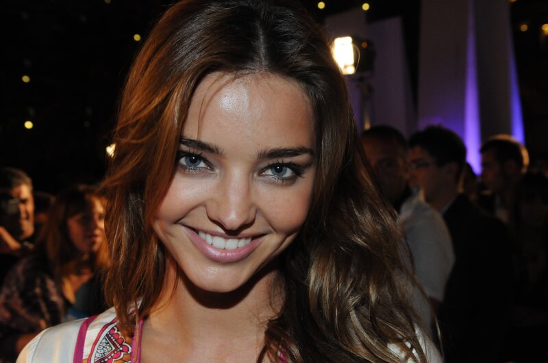 Woman with Brown Hair — Smiling, Night, Photograph, Crowd