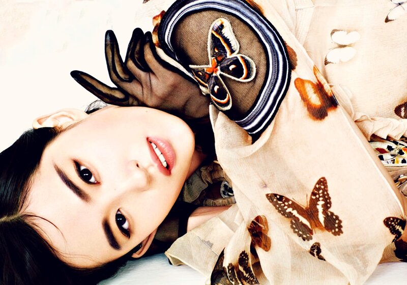 Woman with Butterfly Scarf — Beige