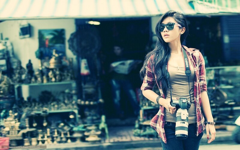 Woman with Camera — Blue, Urban