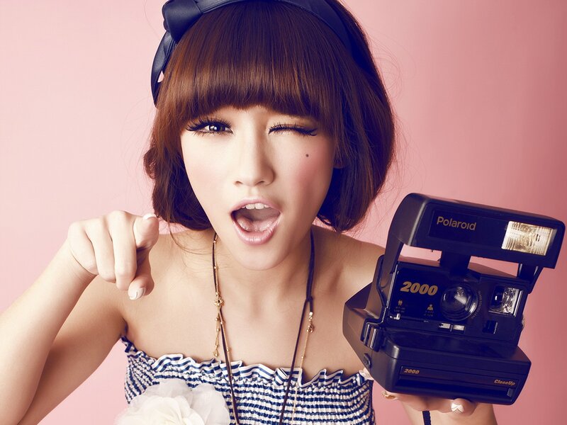 Woman with Camera — Pink