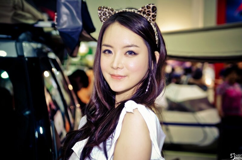 Woman with Cat Ears — Purple, Neutral