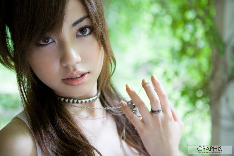 woman with choker necklace