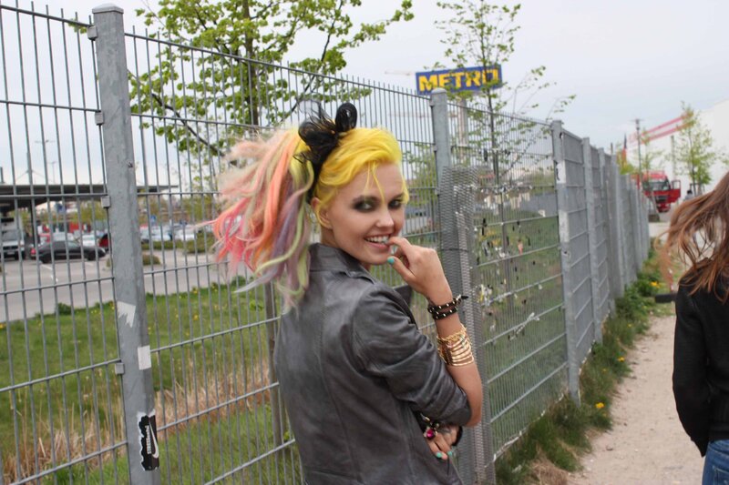Woman with Colorful Hair — Yellow, Casual