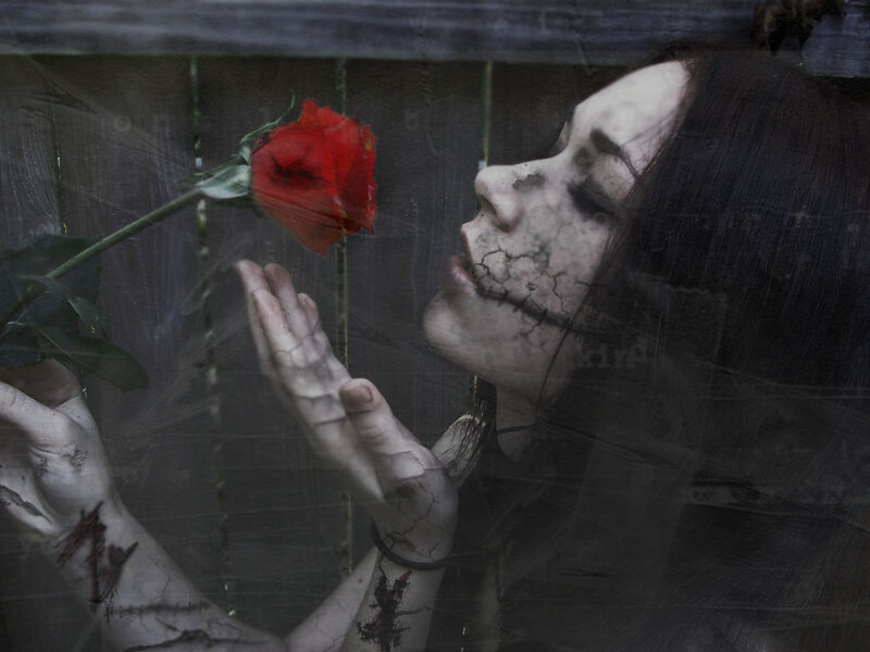 Woman with Cracked Skin — Red
