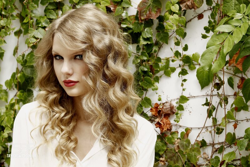 Woman with Curly Blonde Hair — Green, Serene