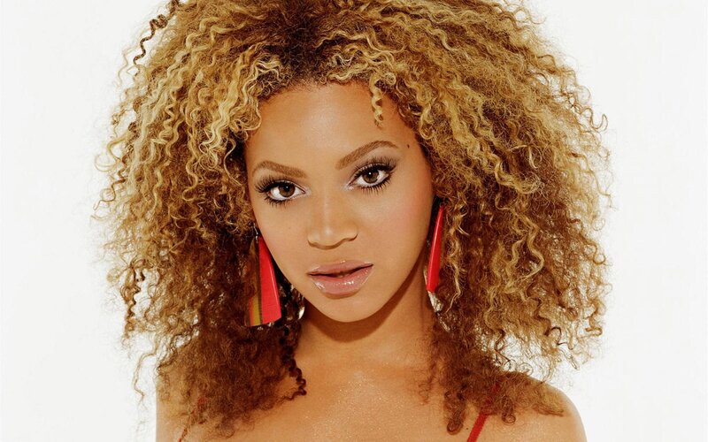 Woman with Curly Hair — Brown, Confident, Photograph, Curly Hair, Earrings, Makeup