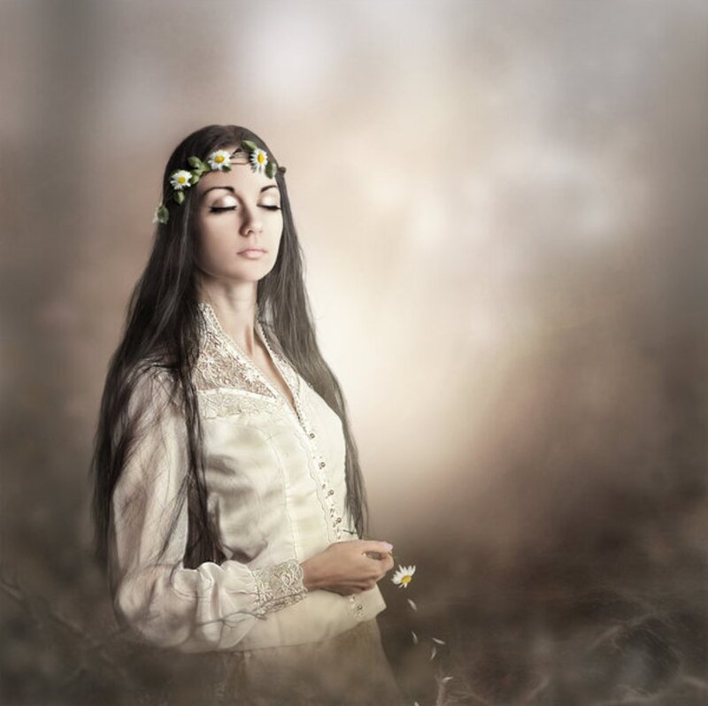Woman with Daisy Crown — White, Serene
