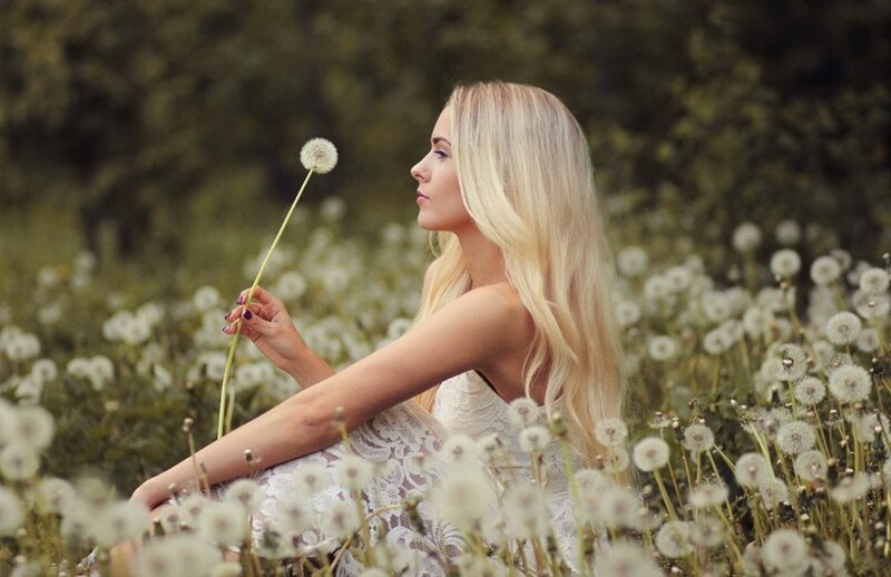Woman with Dandelion — White, Serene