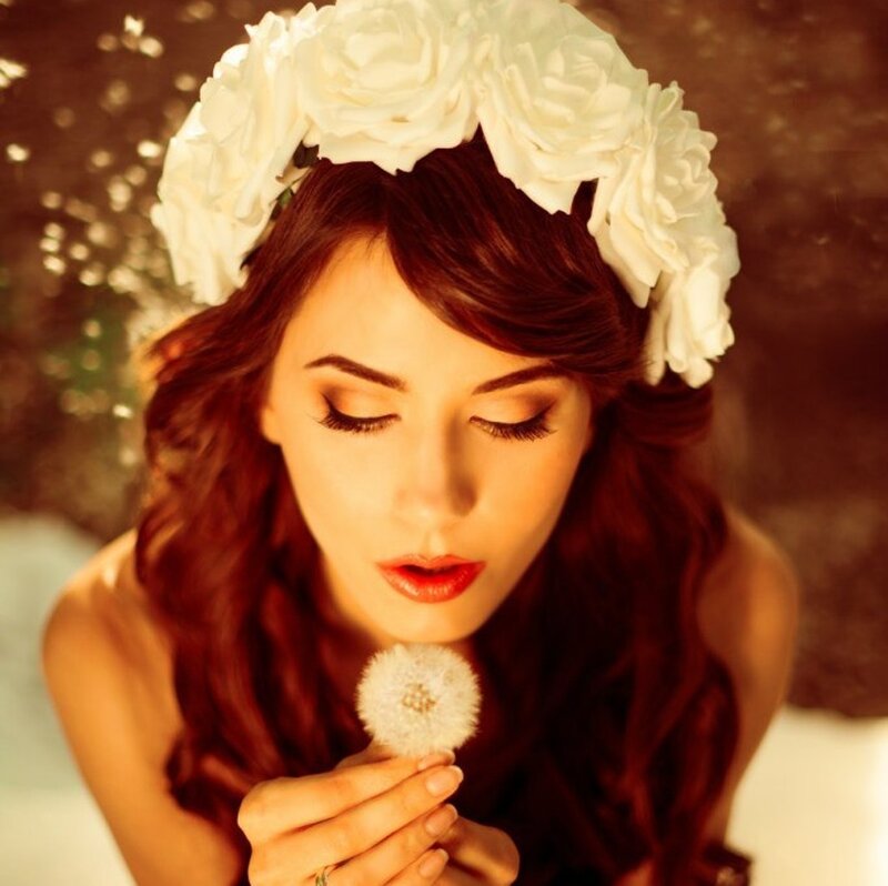 Woman with Dandelion — White