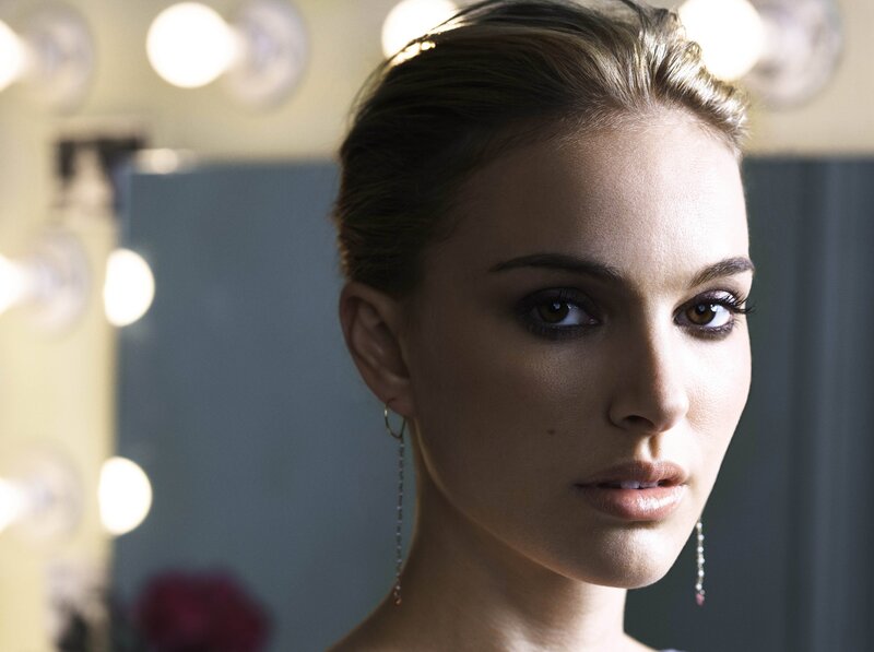 Woman with Dark Eye Makeup — Brown