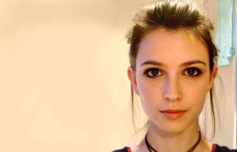 Woman with Dark Eyes — Beige