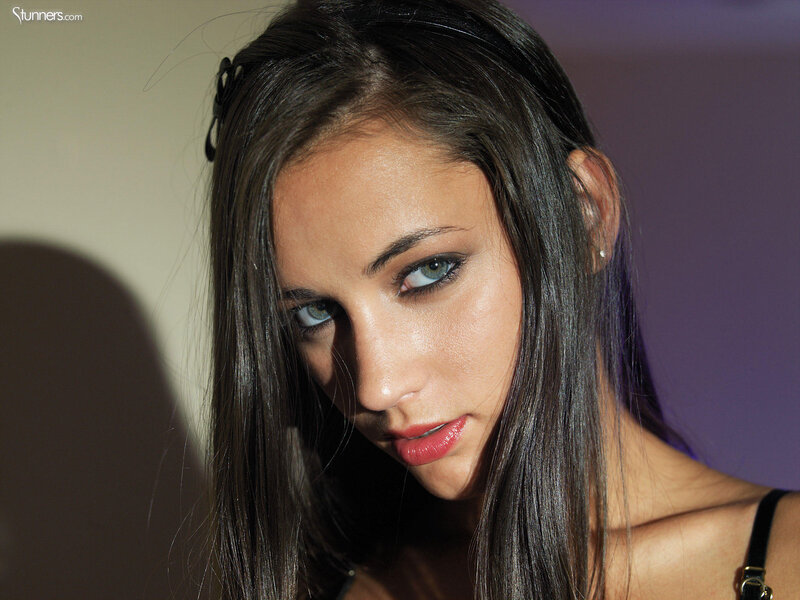 woman with dark hair and red lipstick