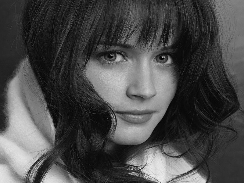 Woman with Dark Hair — Black, Serious, Photograph, Eyes, Scarf