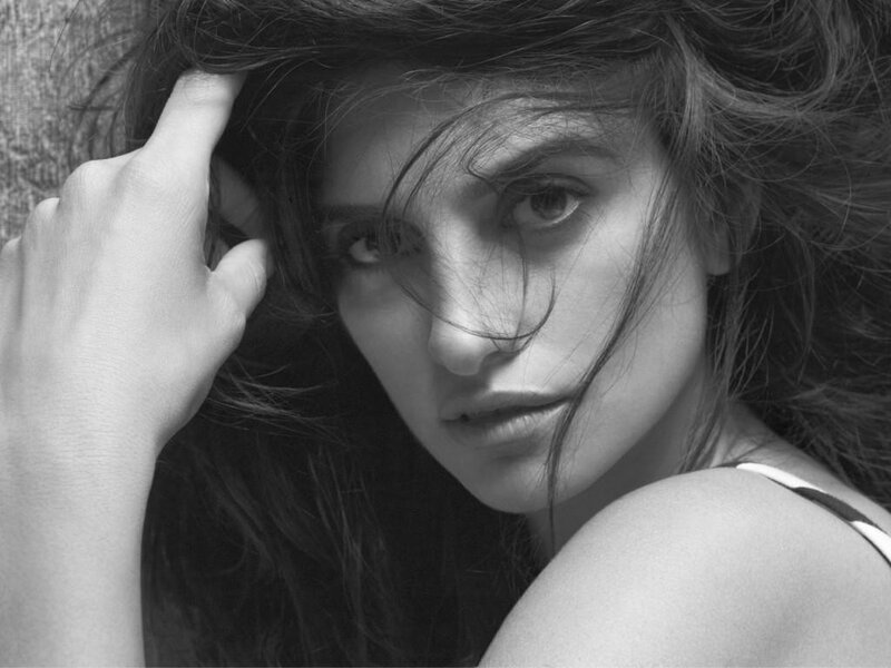 Woman with Dark Hair — Dramatic, Hand