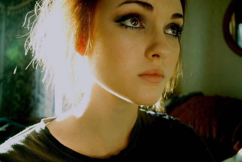 Woman with Dark Makeup — Brown, Dramatic, Afternoon