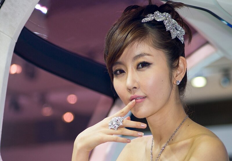 woman with diamond jewelry