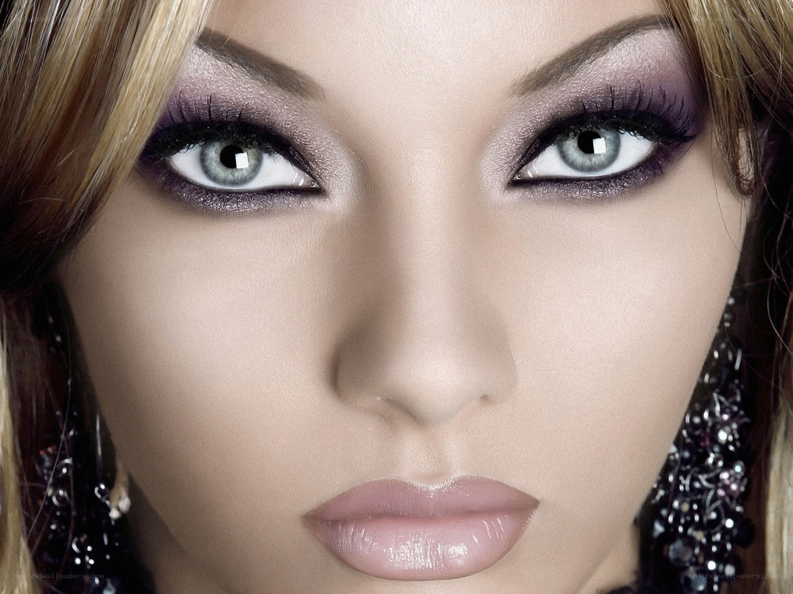 woman with dramatic eye makeup