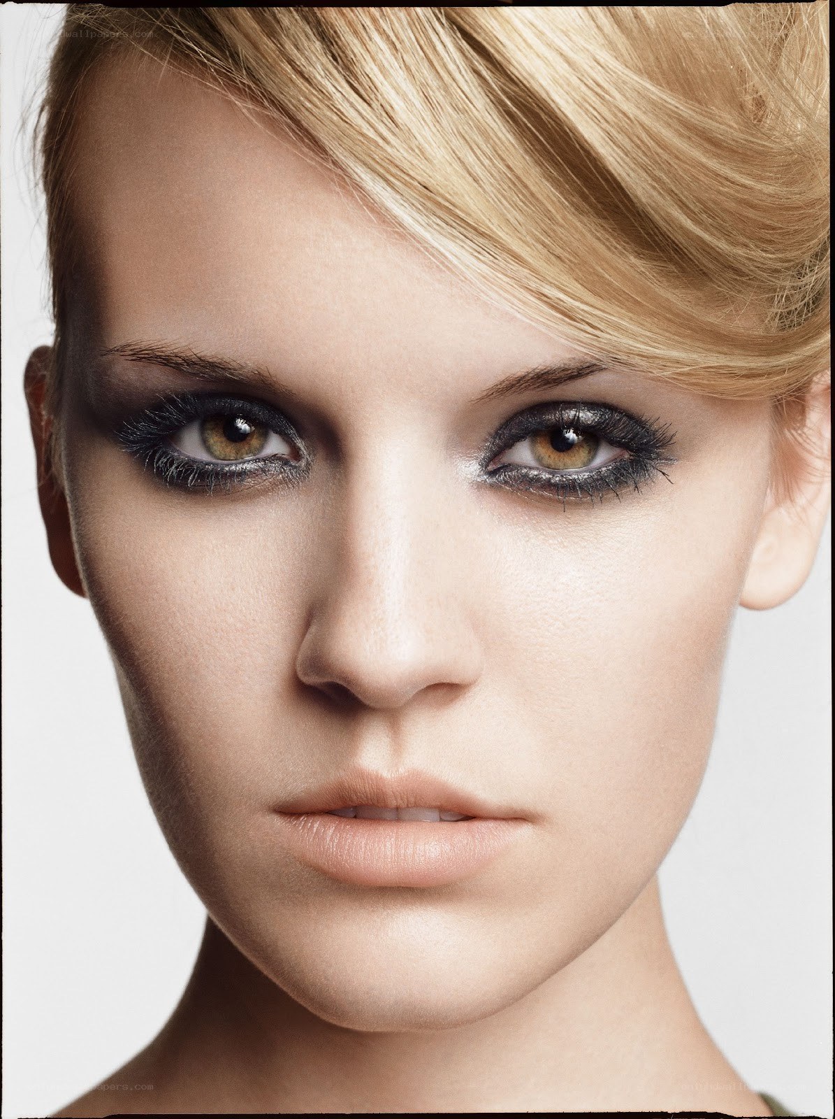 woman with dramatic eye makeup