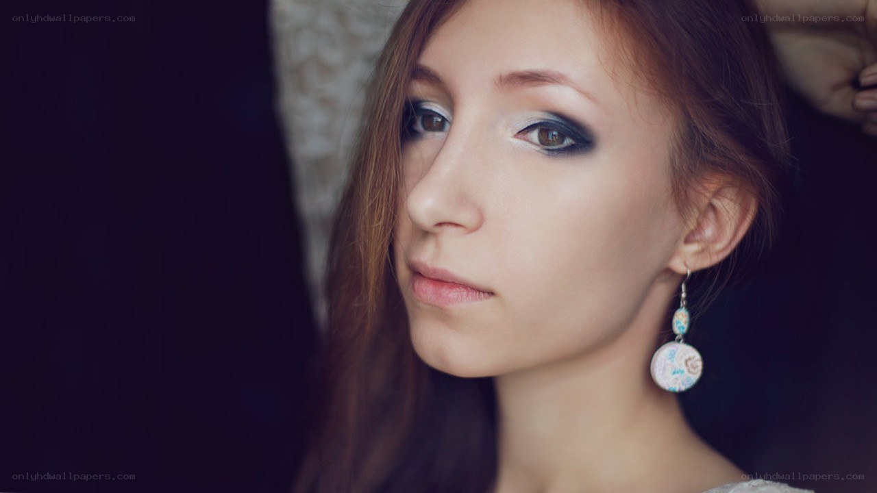 woman with dramatic eye makeup