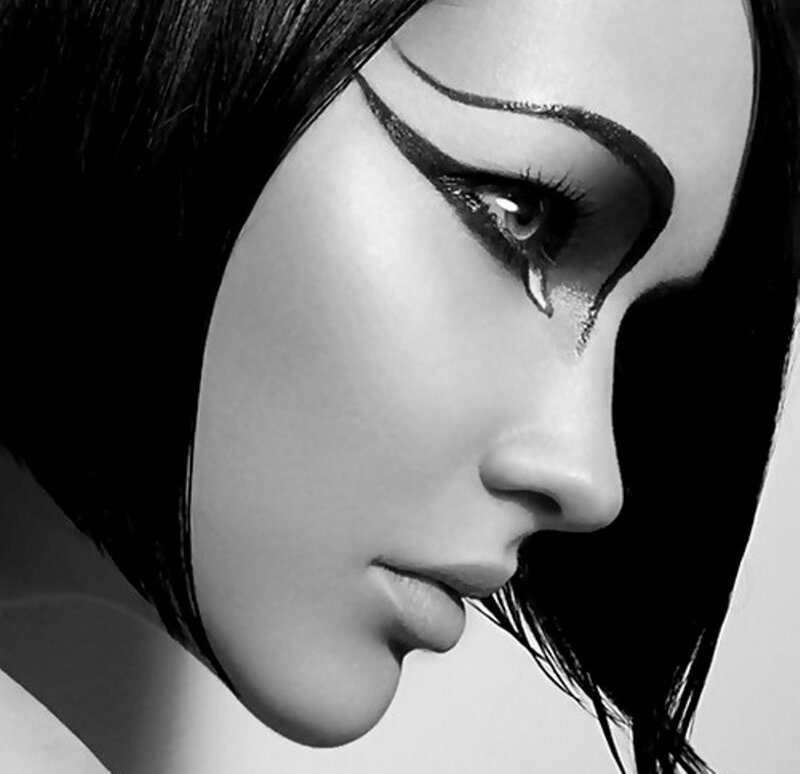 woman with dramatic eye makeup