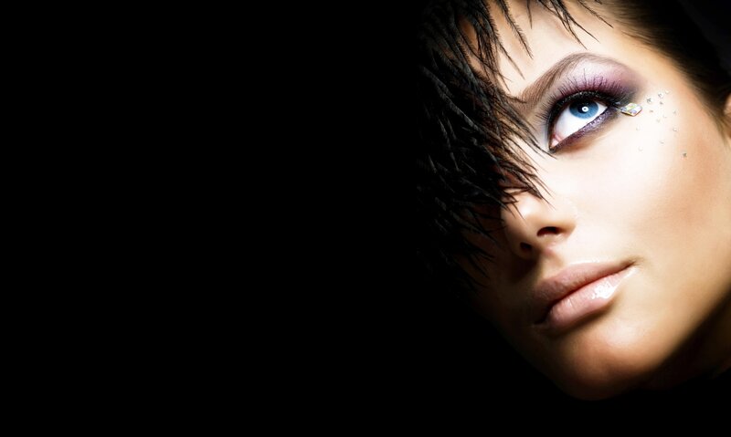 woman with dramatic makeup