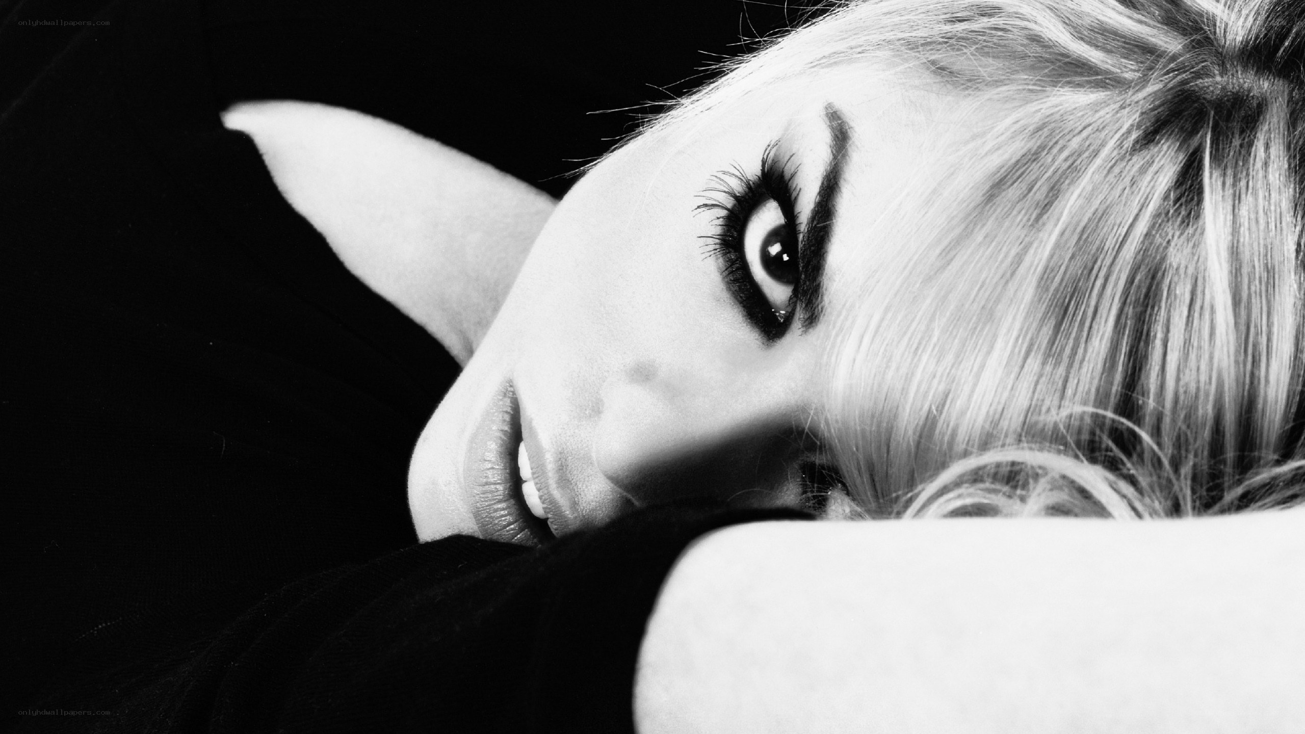 woman with dramatic makeup