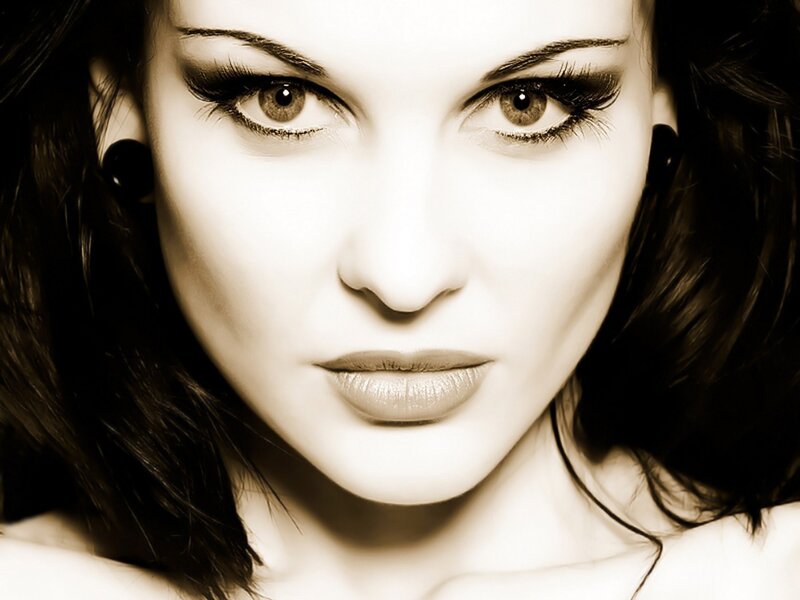 woman with dramatic makeup