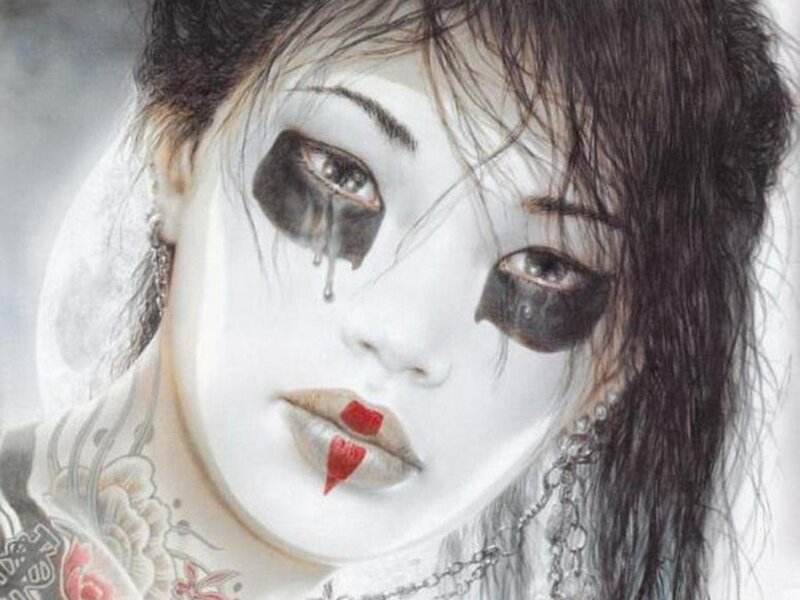 woman with dramatic makeup