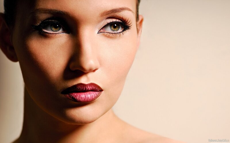 woman with dramatic makeup